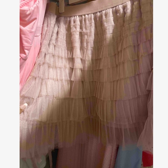 Luxe Dusty Pink Tiered Stretchy Waist Mesh Mini Skirt - Picture 3 of 6